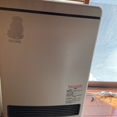 プロパンガス用ファンヒーター２台