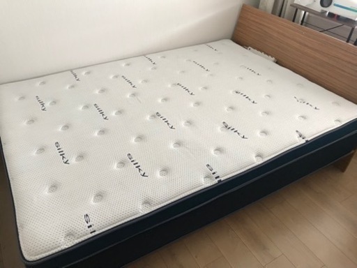 4/24 取引可能なかたニトリ　ダブルベッドマットレスのみデュアルポケットハイグレード　シーリー