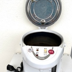 【ピーコック】電気ポット2.5リットル・2009年製の画像