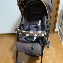 ベビーカー 赤ちゃん本舗 ブラウン
