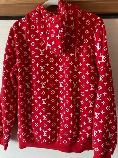 着る事なく閉まってありました。