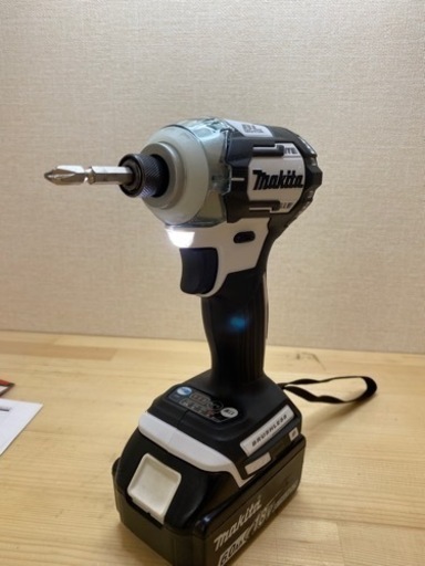 マキタ　TD170 18V インパクトドライバー　白