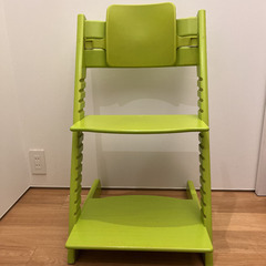 決まりました　STOKKE ストッケ　TRIPP TRAPP ト...