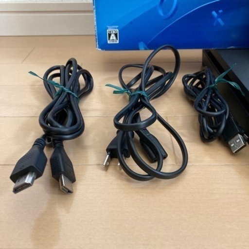 PlayStation 4 500GB (CUH-2100A B01) JET BLACK