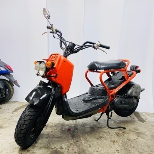 ■格安配送可能■ホンダ■ズーマー■バッテリータイヤ前後新品■走行距離少❗️■人気の無骨スクーター■オレンジ■自走引き取りOK