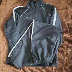 無料　ナイキ　ジャージ　L