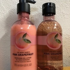 THE BODY SHOP シャワージェル/ジェルローション ピ...