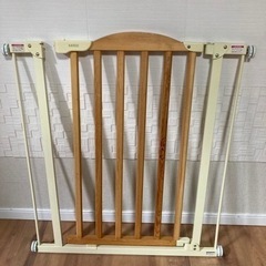 ベビーゲート