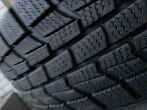 新品同様品　175/70R14 4本セット　トヨタホイールカバー付