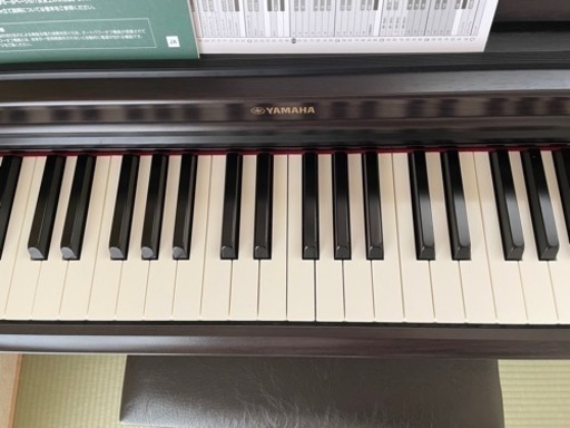 YAMAHA 電子ピアノ