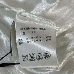 新品タグ付き　セシルマクビー   CECILMcBEE ミニワンピース　花柄　可愛い　Mの画像