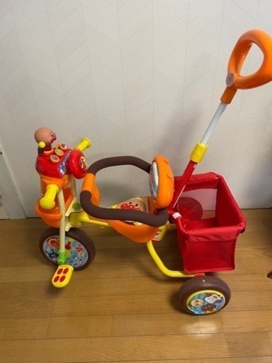 【2022/12/31で締切とさせていただきます】三輪車 アンパンマンデラックス サンシェード・ブザー付き