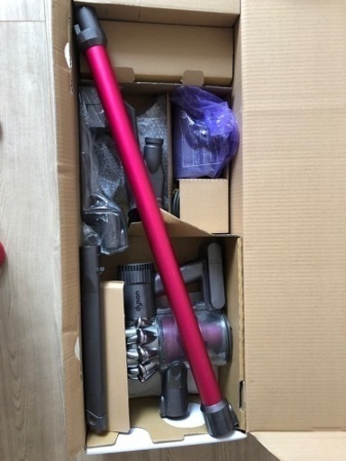 ダイソン★サイクロン掃除機★中古★ハンディー★未使用部品多