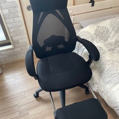 デスクチェア　黒の画像
