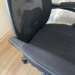 デスクチェア　黒の画像