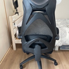 デスクチェア　黒の画像