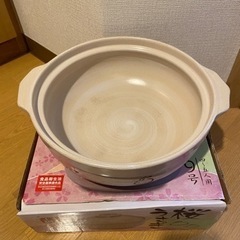 ふつうの土鍋(4~5人用)の画像