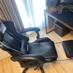 ゲーミングチェアの画像