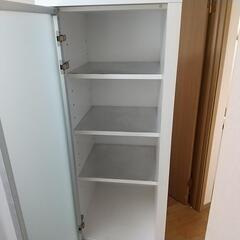 キッチンラック カップボードの画像