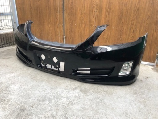 クラウン　フロント　バンパー