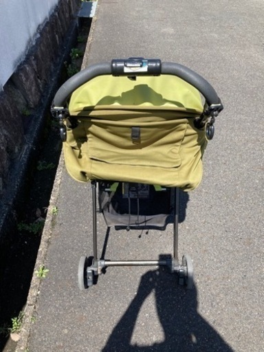 ベビーカー　コンビ　combi f2
