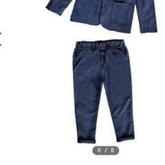 子供用フォーマルスーツの画像