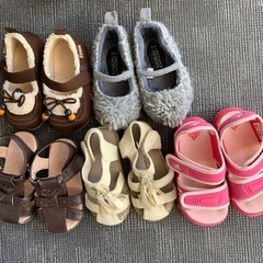 女の子　靴　13〜15の画像