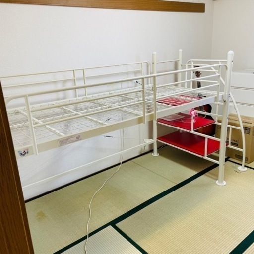 ロフトベッド　鉄製　階段付き