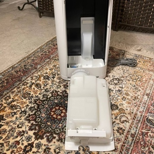 【売約済み】【フィルター新品交換済み】シャープ SHARP KI-JS50 KI-JS50-W 加湿機　空気清浄機　プラズマクラスター