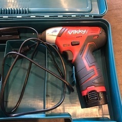 【中古】Vikly 充電式インパクトドライバ MR12H2の画像