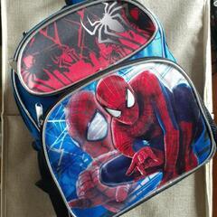 スパイダーマンリュックの画像
