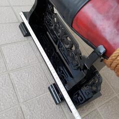 水牛の角　オブジェ　置物　台付きの画像