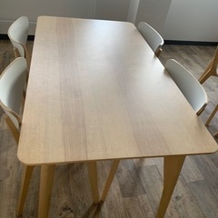 IKEA BEKANT ベカントデスク、椅子セット(デスク、椅子4脚)