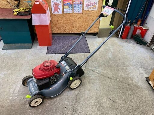 ホンダ　自走式芝刈機　HRG415【中古品】