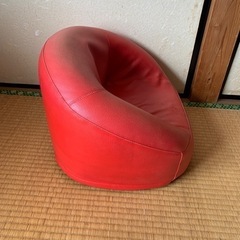 子供用の椅子の画像