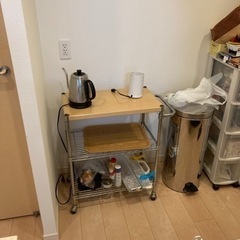 あげます！！キッチンワゴン　頑丈で頼りになる〜！