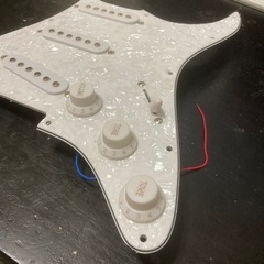 ストラト用　新品 アッセンブリー　未使用ですの画像