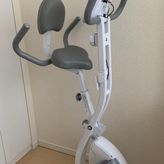 折り畳み式エアロバイク・ほぼ新品の画像