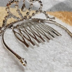 ティアラ 結婚式の画像