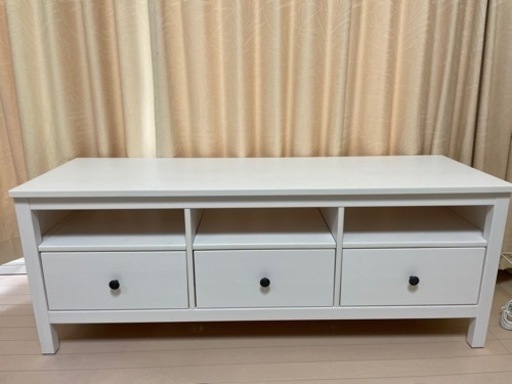 IKEA テレビ台　ホワイト148x47x57 cm