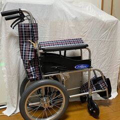 【美品】介助用車いす　日進医療器 NEO-2　アルミ製　背折れ　...