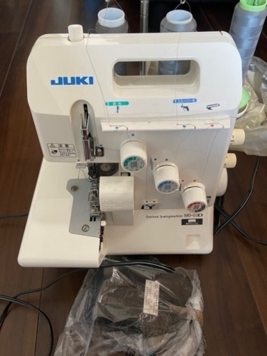 受け渡し者決まりました。家庭用ロックミシン