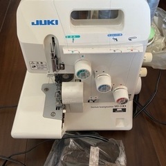 受け渡し者決まりました。家庭用ロックミシン