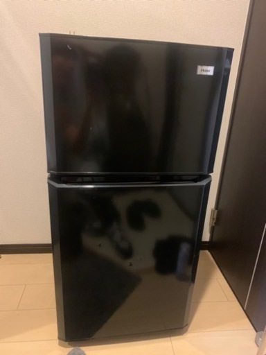 黒の冷蔵庫　お値下げ可能です。、