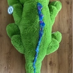 ワニのぬいぐるみ