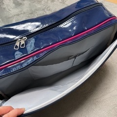 アディダス　エナメルバッグ　Lの画像