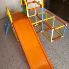 室内ジャングルジム
