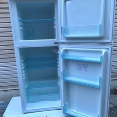 🔰当日配送‼️配送込み🚛 冷凍 冷蔵庫 138Lトップフリーザー 単身 人気 ゆとりサイズ🎖  洗濯機　も出品　✨京都　兵庫　奈良　大阪　🔰の画像