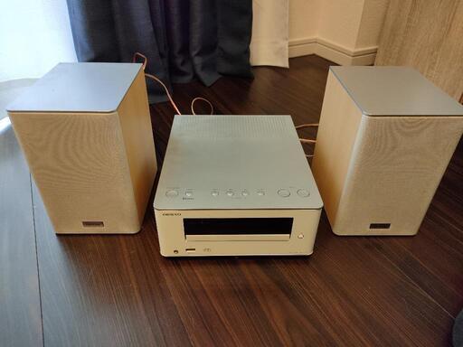 コンポ　Bluetoothスピーカー　ONKYO オンキョー　cr-u1x