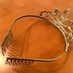 ヘッドアクセサリーの画像